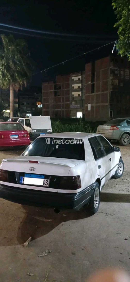 هيونداي اكسيل 1998 أبيض مستعملة للبيع - 6
