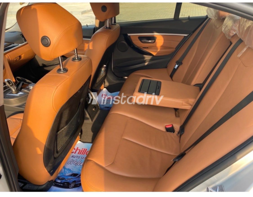 بي ام دبليو 318 2019 فضي مستعملة للبيع - 7