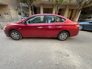 Nissan Sentra 2017 Red Used for Sale