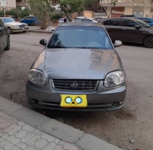هيونداي فيرنا 2015 رمادي مستعملة للبيع
