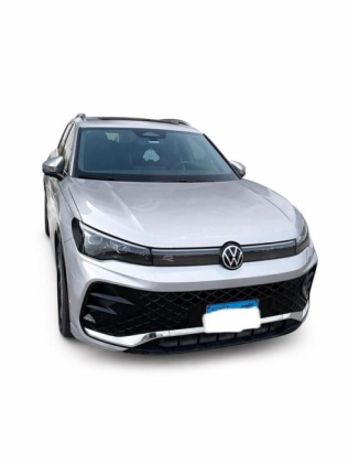 Volkswagen Tiguan 2024 White Used for Sale