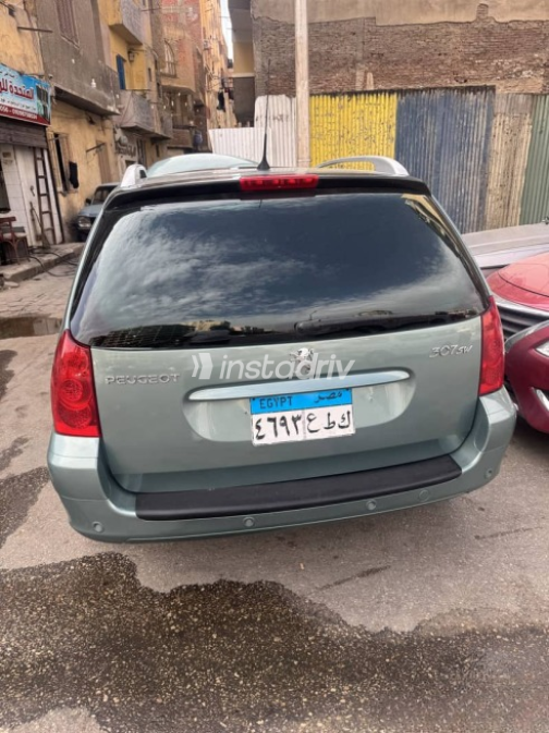 بيجو 207 SW 2007 رمادي مستعملة للبيع - 2