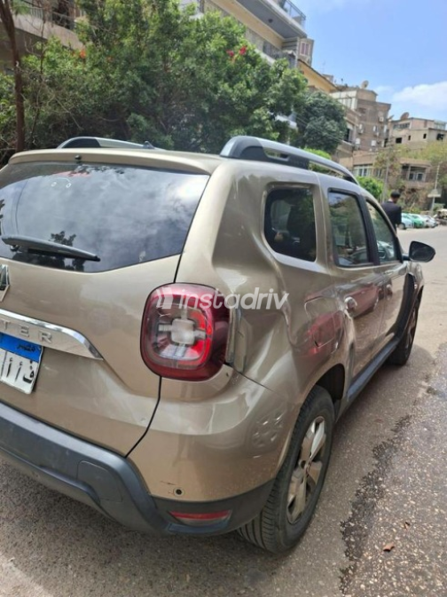 Renault Duster 2019 White Used for Sale - 4