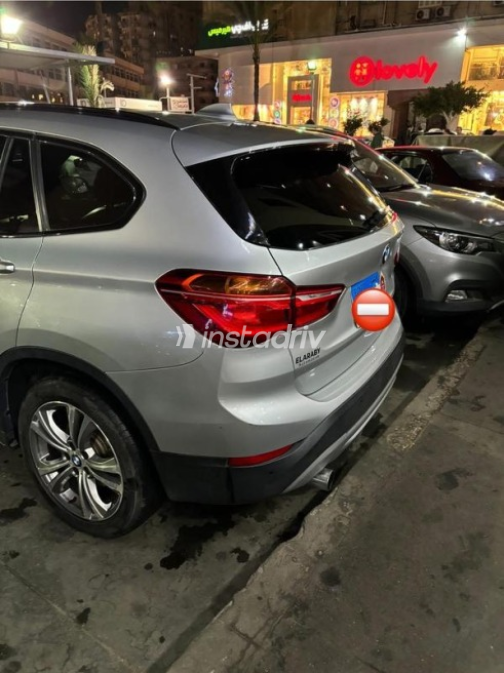 BMW X1 2018 Silver Used for Sale - 3