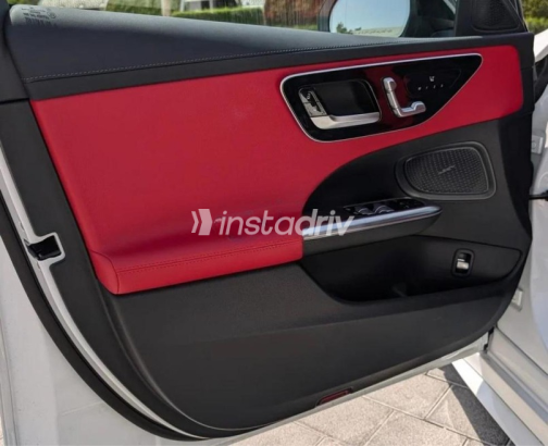 مرسيدس C 200 AMG 2024 أبيض مستعملة للبيع - 4