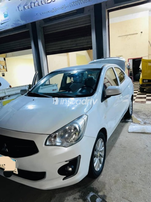 Mitsubishi Attrage 2015 White Used for Sale - 3