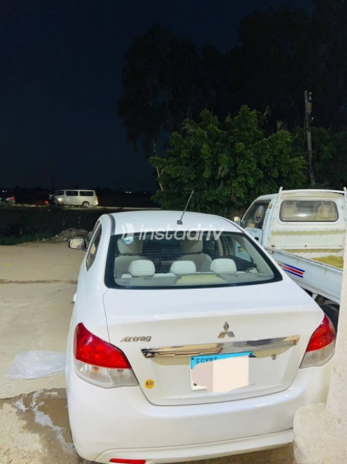 Mitsubishi Attrage 2015 White Used for Sale - 4