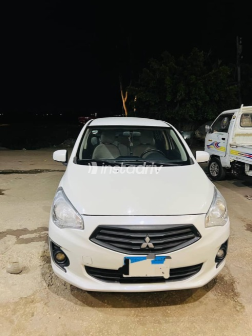 Mitsubishi Attrage 2015 White Used for Sale - 5