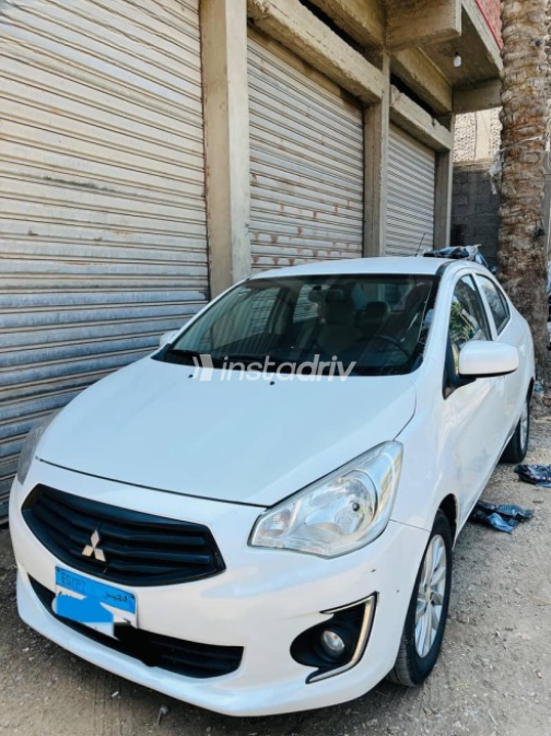 Mitsubishi Attrage 2015 White Used for Sale - 9