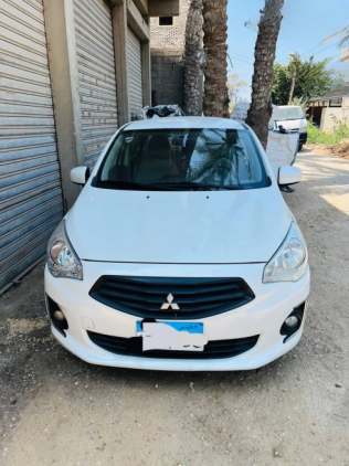 Mitsubishi Attrage 2015 White Used for Sale
