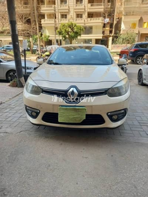 Renault Fluence 2017 Beige Used for Sale - 1