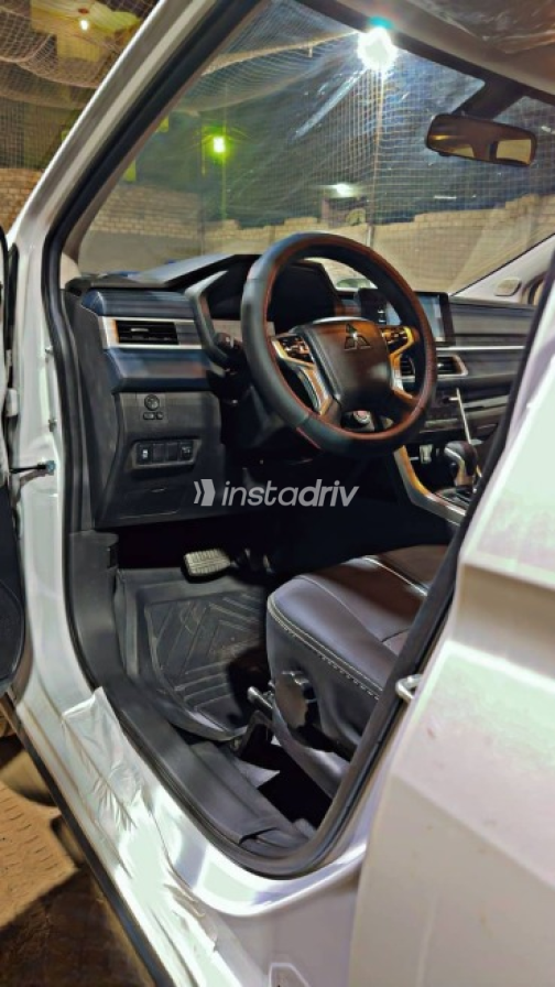 Mitsubishi Xpander 2024 White Used for Sale - 5