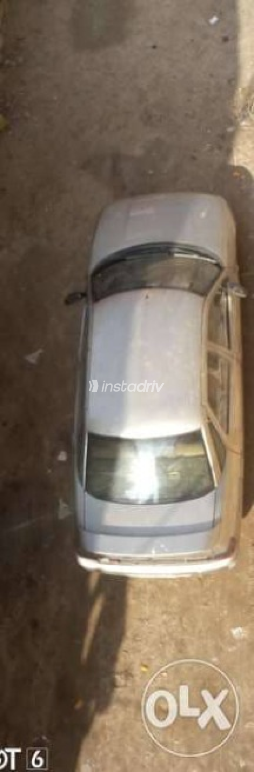 لادا 2110 2001 ذهبي مستعملة للبيع - 1
