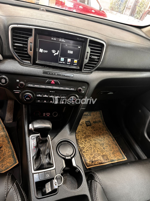 Kia Sportage 2019 White Used for Sale - 8
