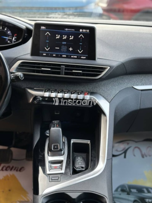 Peugeot 3008 2019 Gray Used for Sale - 10