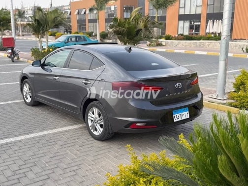 Hyundai Elantra 2026 Gray Used for Sale - 3