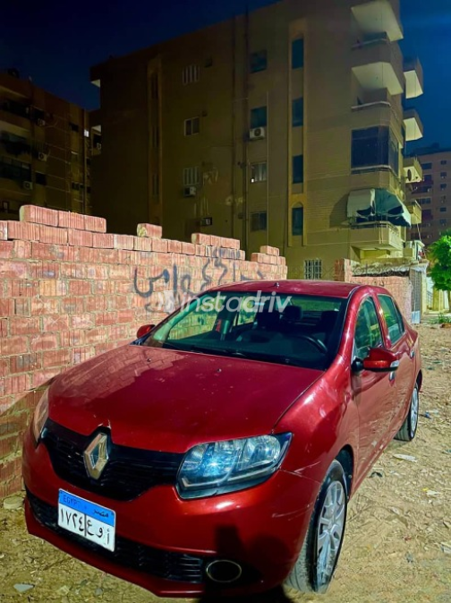 Renault Logan 2017 Red Used for Sale - 2