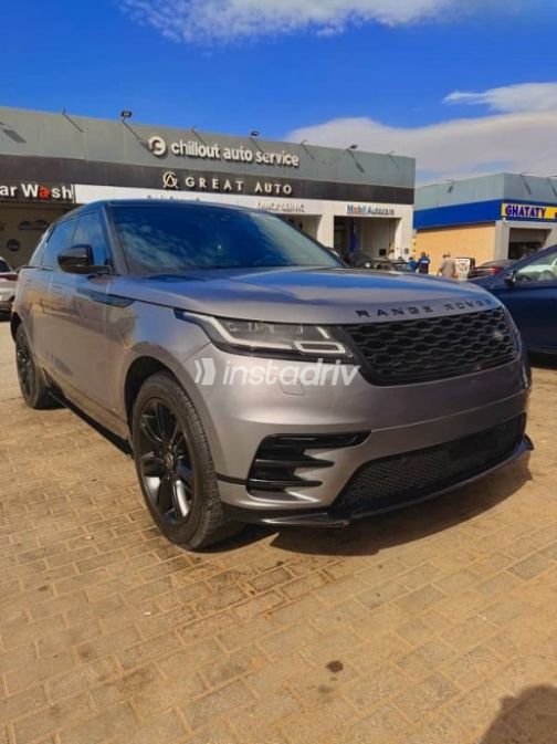 Land Rover Velar 2020 Gray Used for Sale - 4