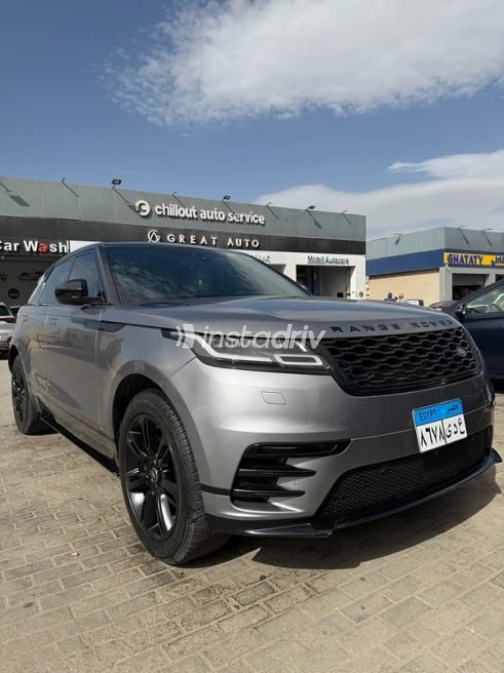 Land Rover Velar 2020 Gray Used for Sale - 6