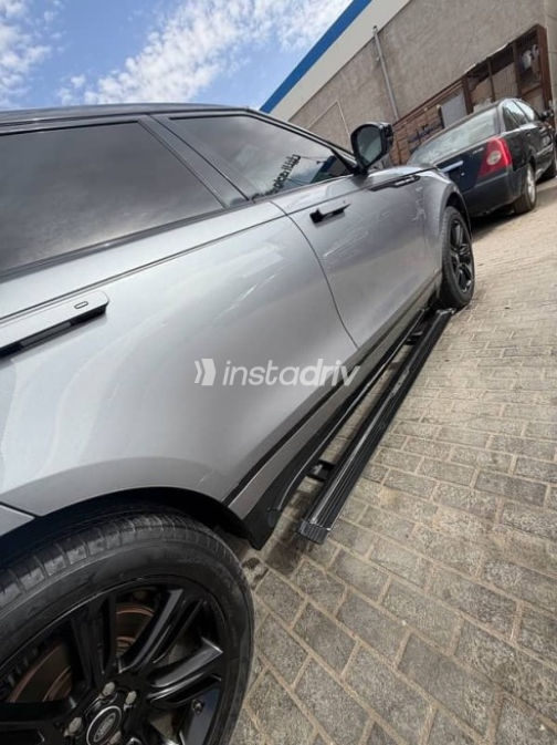 Land Rover Velar 2020 Gray Used for Sale - 9
