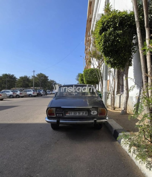 Peugeot 504 1975 Gray Used for Sale - 2
