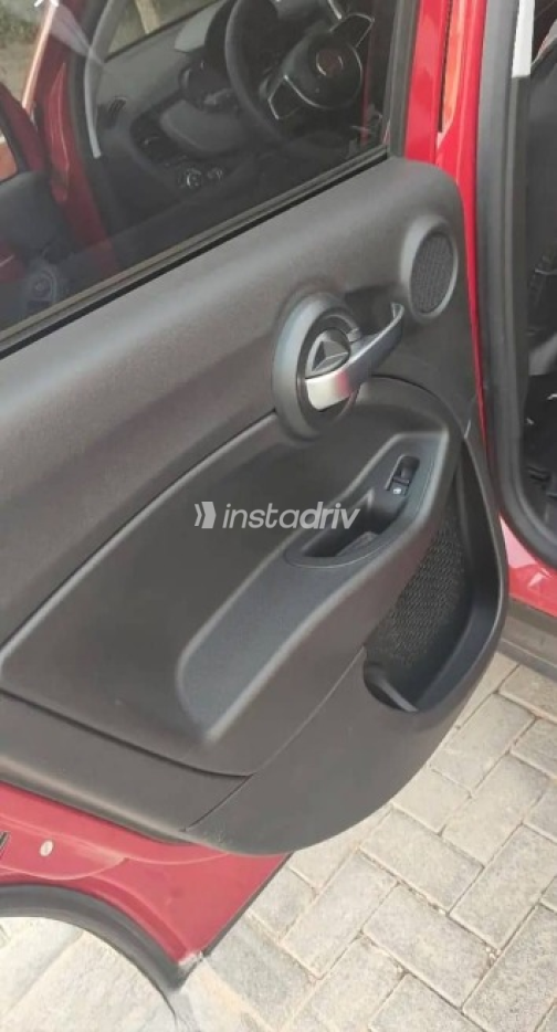 Fiat 500 X 2024 Red Used for Sale - 4