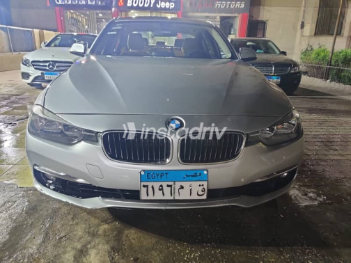BMW 318 2016 Silver Used for Sale - 1