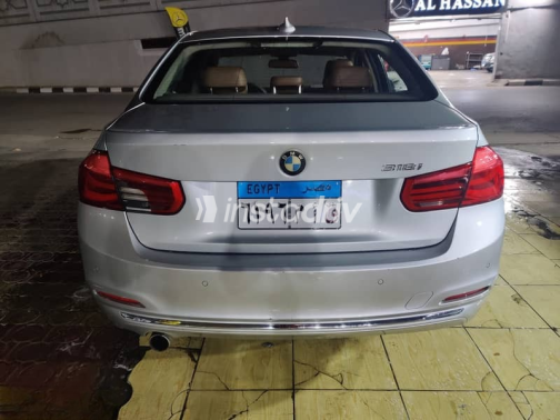 BMW 318 2016 Silver Used for Sale - 4