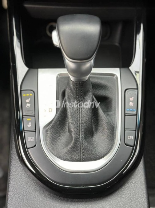 كيا K3 2025 أبيض مستعملة للبيع - 6