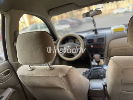 Nissan Sunny 2012 Gold Used for Sale - 10