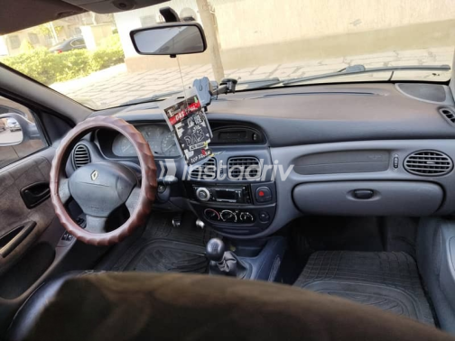 Renault Megane 2001 Silver Used for Sale - 7
