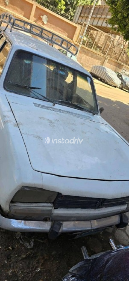 Peugeot 504 1978 White Used for Sale - 2