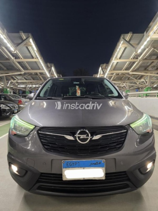 Opel Crossland 2020 Gray Used for Sale - 2