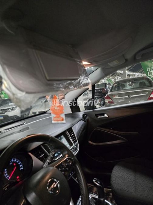 Opel Crossland 2020 Gray Used for Sale - 8