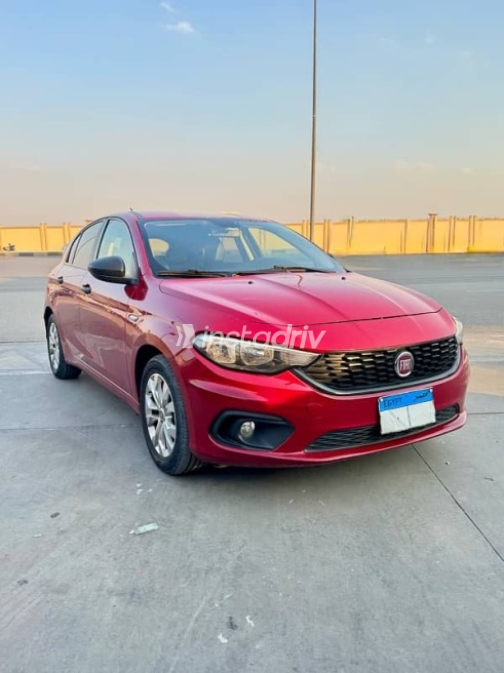 Fiat Tipo 2019 Red Used for Sale - 1