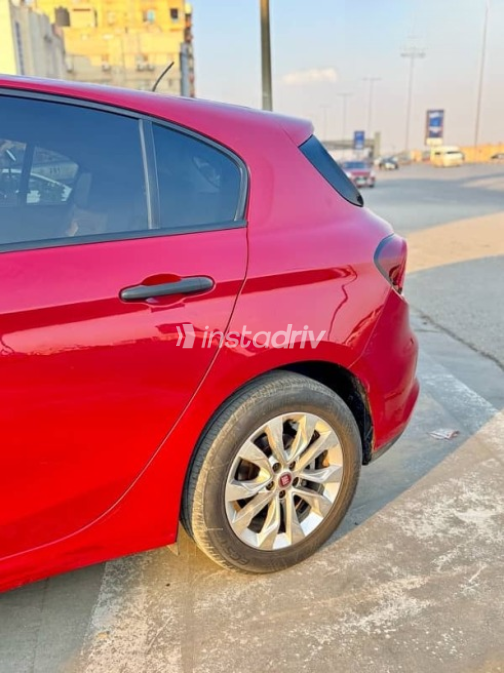 Fiat Tipo 2019 Red Used for Sale - 3