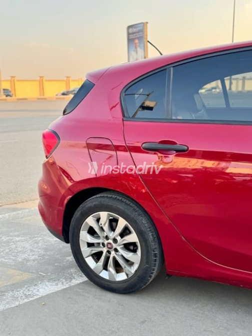 Fiat Tipo 2019 Red Used for Sale - 5
