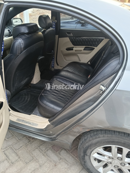 Geely Emgrand 2017 Gray Used for Sale - 8