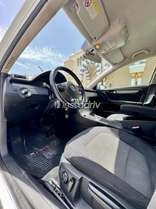 Volkswagen Passat 2011 Silver Used for Sale - 7