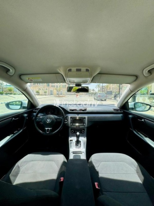 Volkswagen Passat 2011 Silver Used for Sale - 10