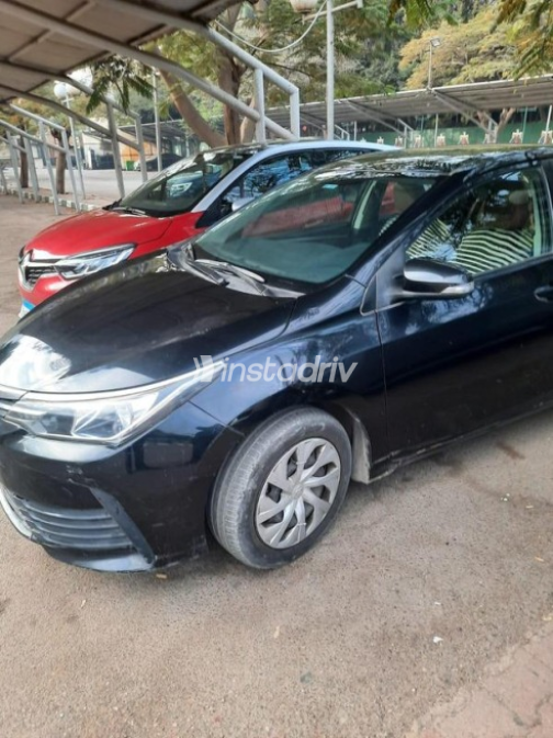 Toyota Corolla 2018 White Used for Sale - 1
