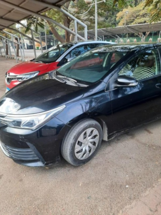 Toyota Corolla 2018 White Used for Sale
