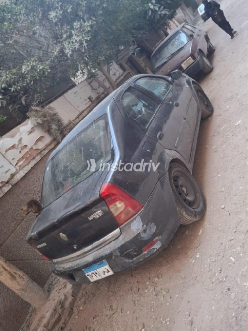 رينو لوجان 2013 رمادي غامق مستعملة للبيع - 4