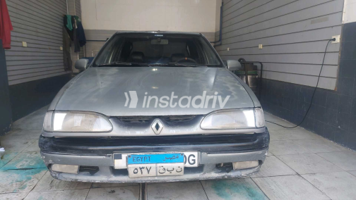 Renault Rainbow 2000 Champagne Used for Sale - 8