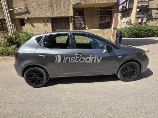 Seat Ibiza 2015 White Used for Sale - 5