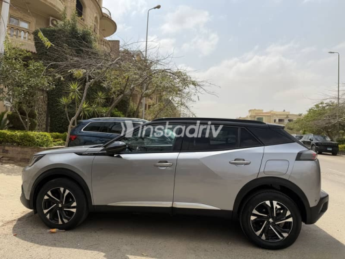 Peugeot 2008 2021 White Used for Sale - 7