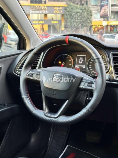 سيات ليون 2020 بني مستعملة للبيع - 2