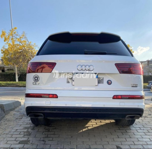Audi Q7 2018 White Used for Sale - 2
