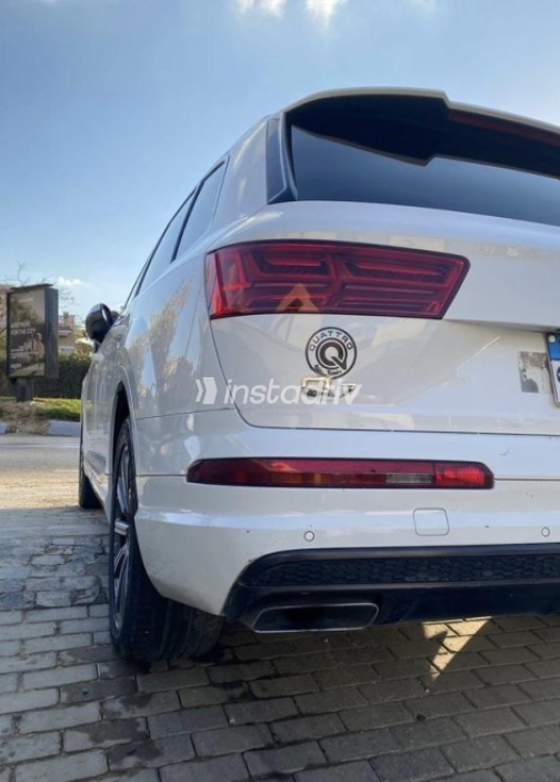 Audi Q7 2018 White Used for Sale - 8