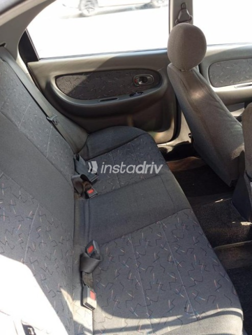 Kia Shuma 2000 Silver Used for Sale - 7
